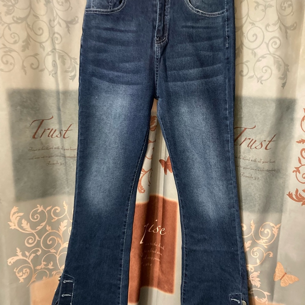 Classic Blue Women's Jeans